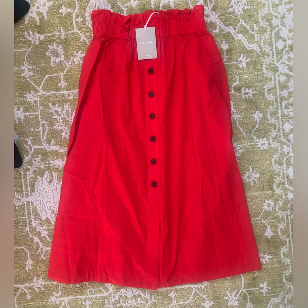 NWT Everlane Easy Button-Front Skirt - Goji Berry/ Small